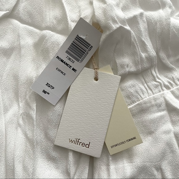 Aritzia Wilfred Blouse - Picture 6 of 6